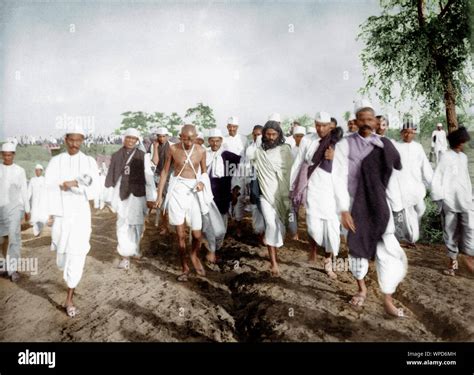  Dandi Salt Satyagraha: Gandhi's Audacious March for Freedom and Indian Independence